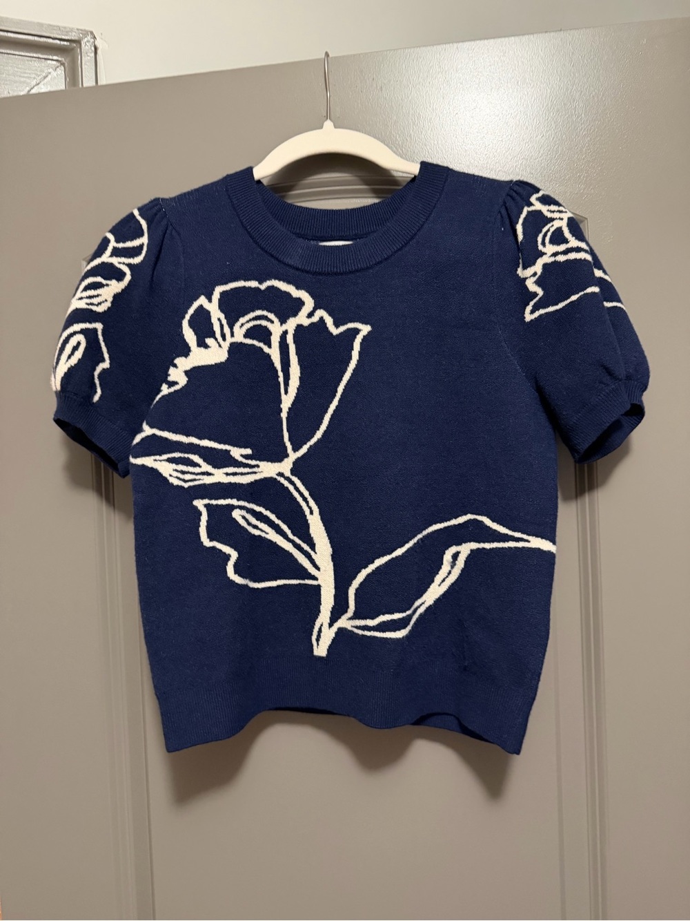 Maeve Navy Blue Short Sleeve Sweater with Cream Floral Outline